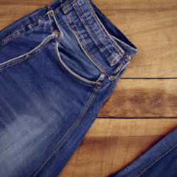 Coupon for: Aeropostale Jeans BOGO Offer