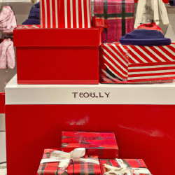 Coupon for: Tommy Hilfiger Holiday Collection Free Shipping