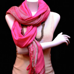 Coupon for: White House Black Market Free Scarf Offer